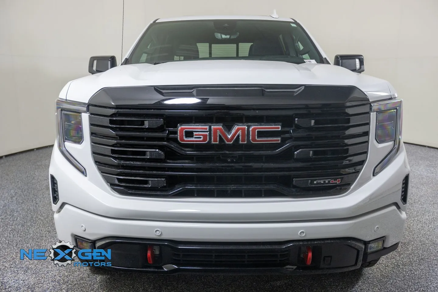GMC Sierra photo 48