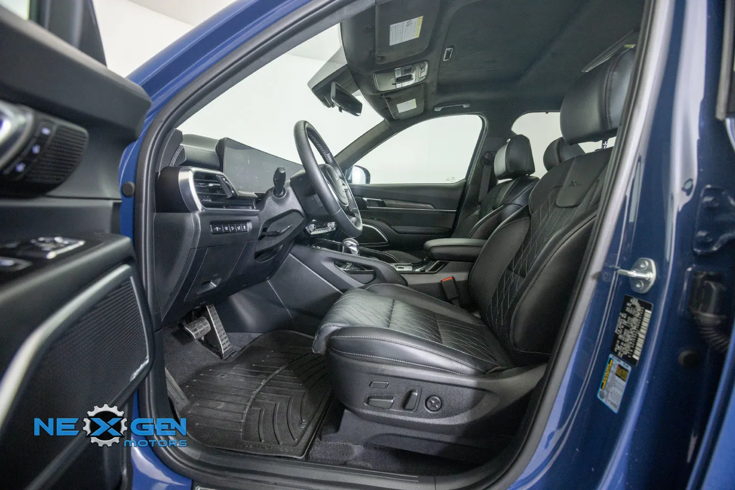 Kia Telluride photo 14
