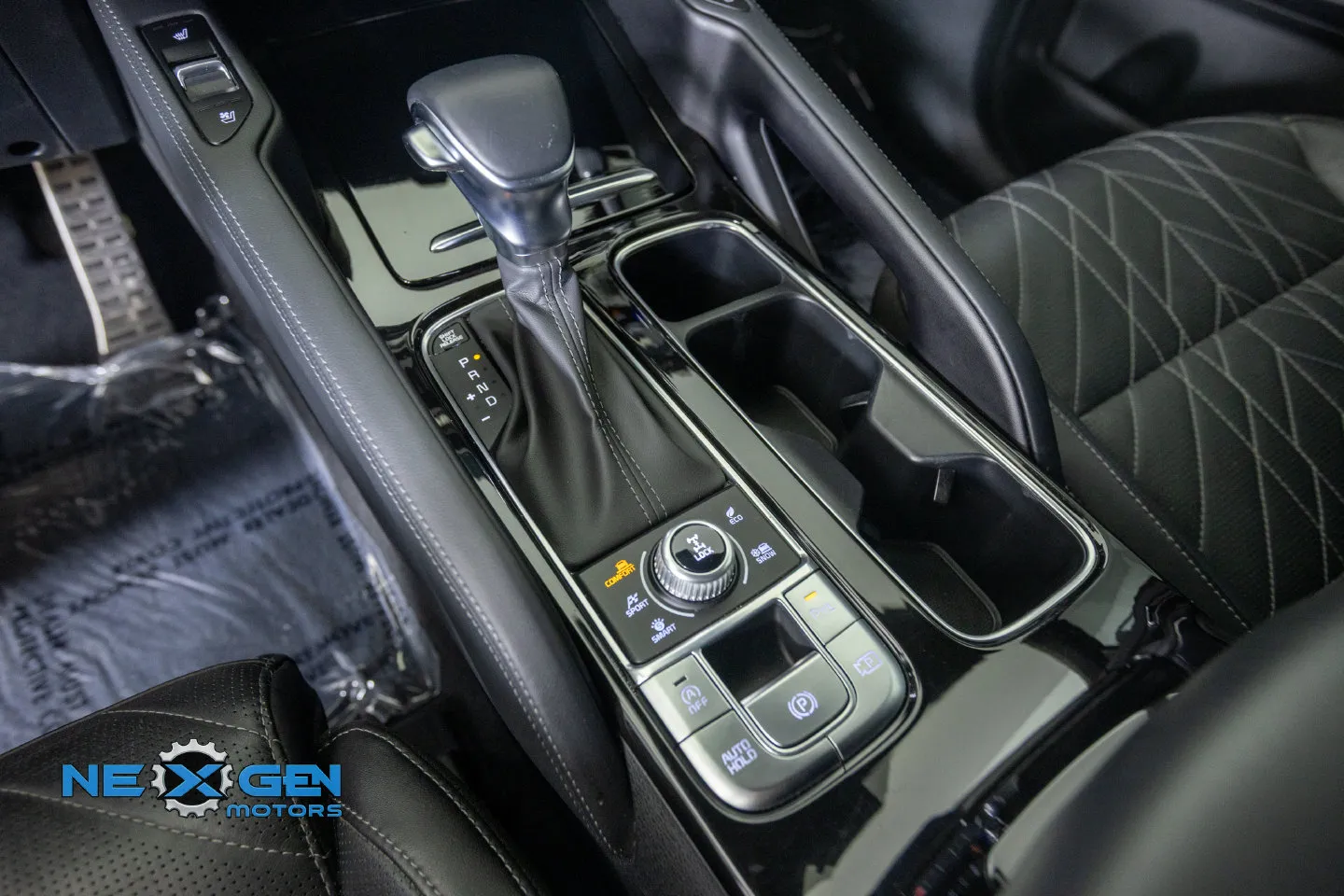 Kia Telluride photo 24