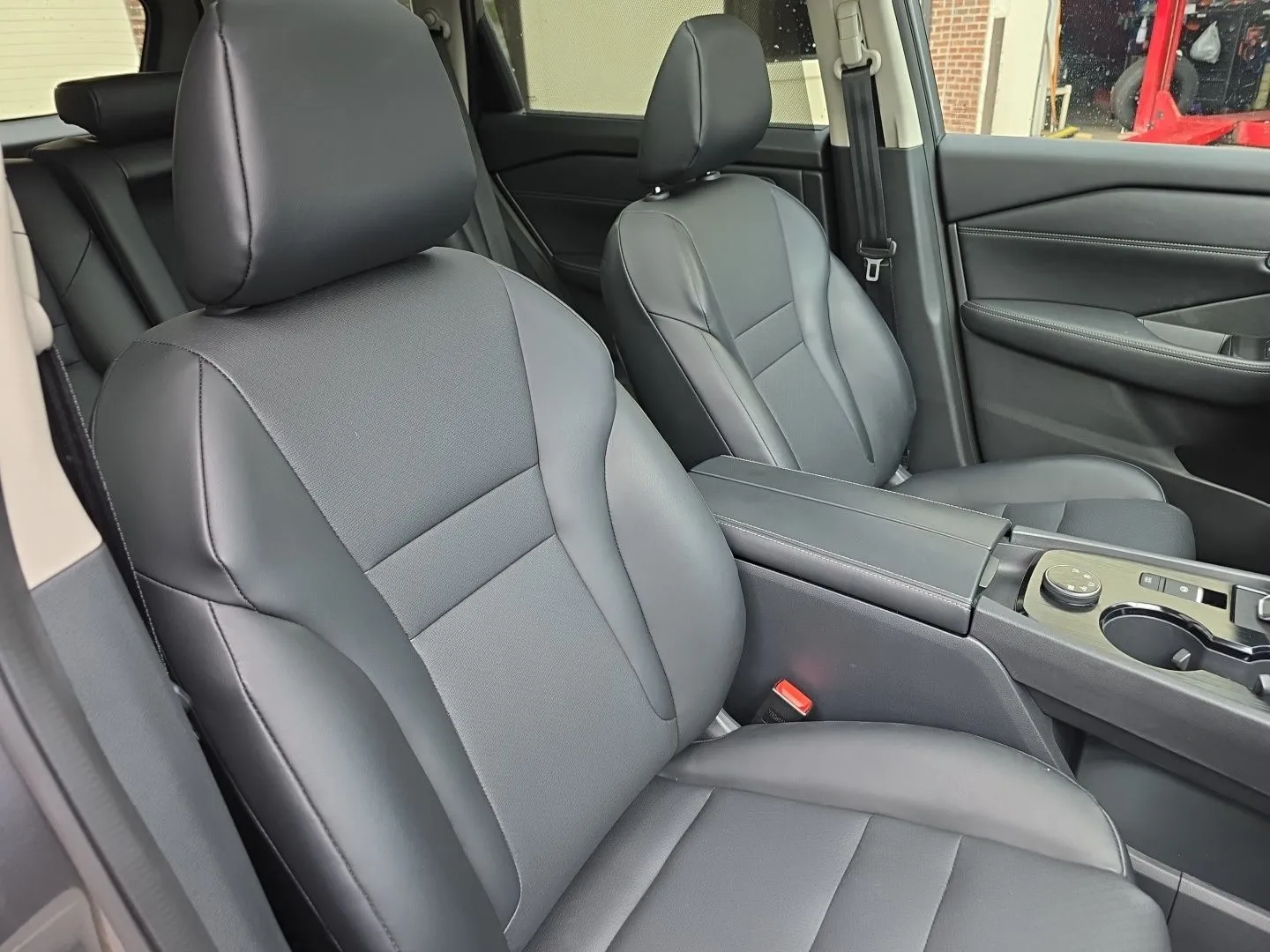 Nissan Rogue photo 33