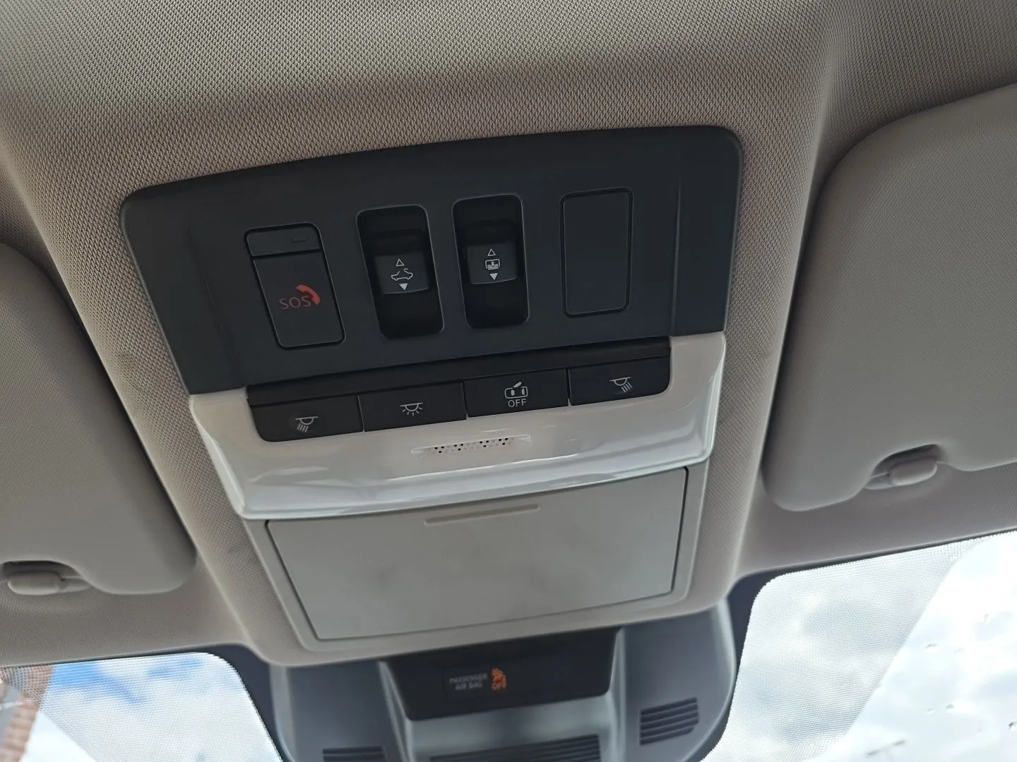 Nissan Rogue photo 12