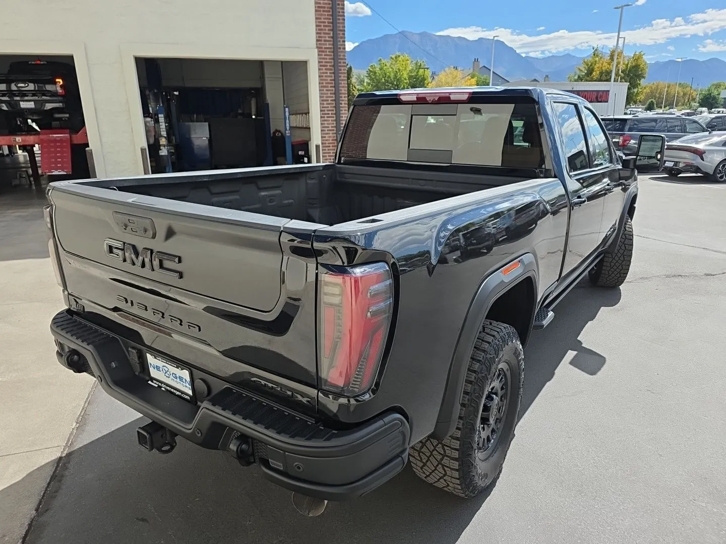 GMC Sierra photo 22