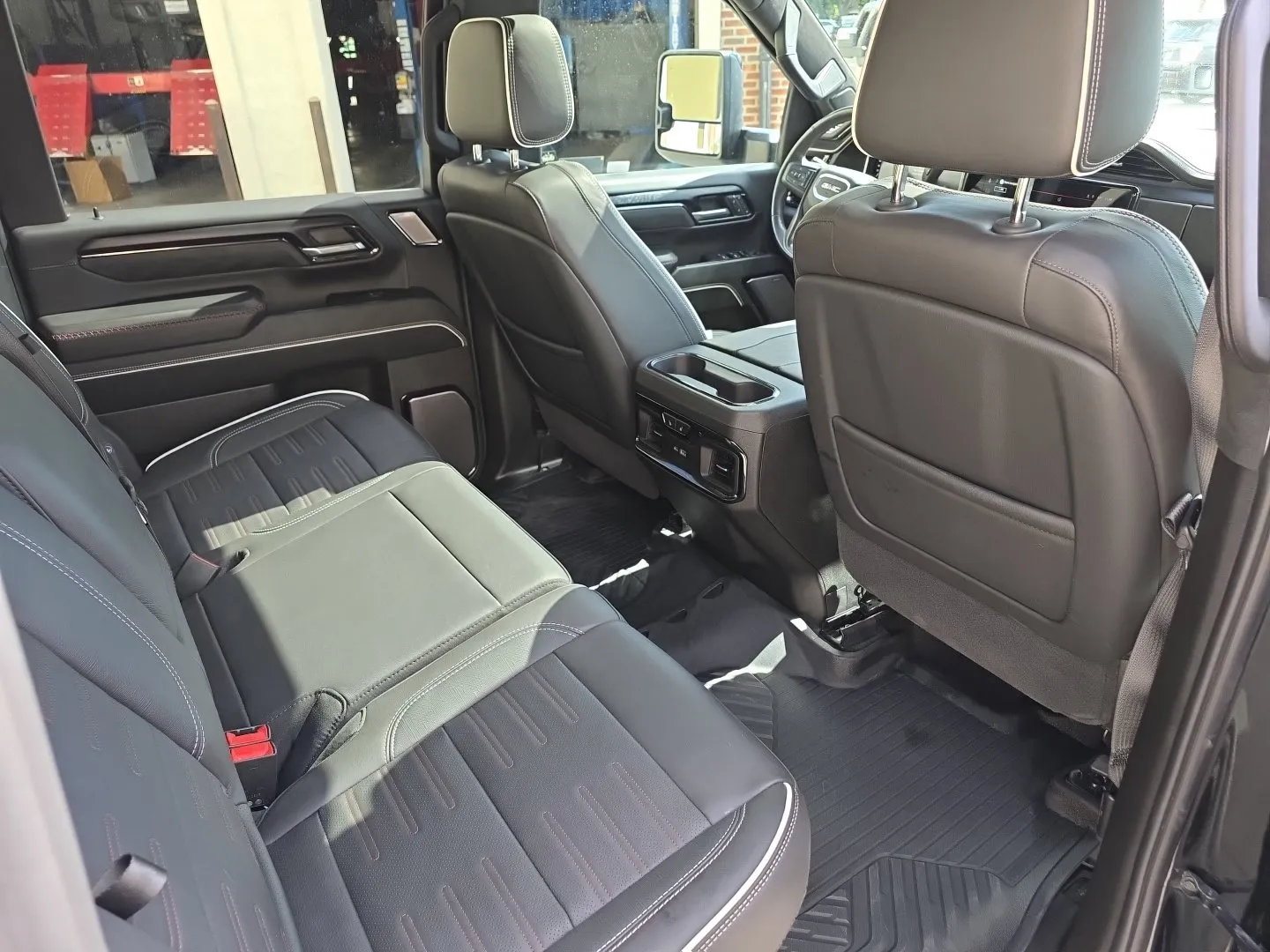 GMC Sierra photo 23