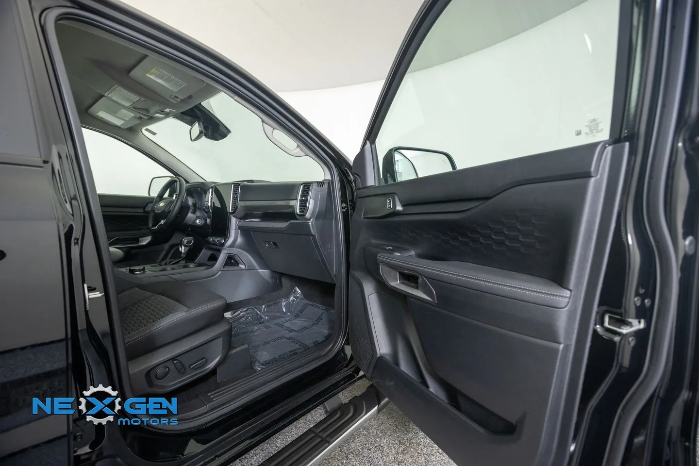 Ford Ranger photo 6