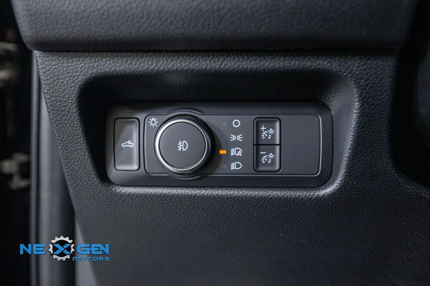 Ford Ranger photo 16