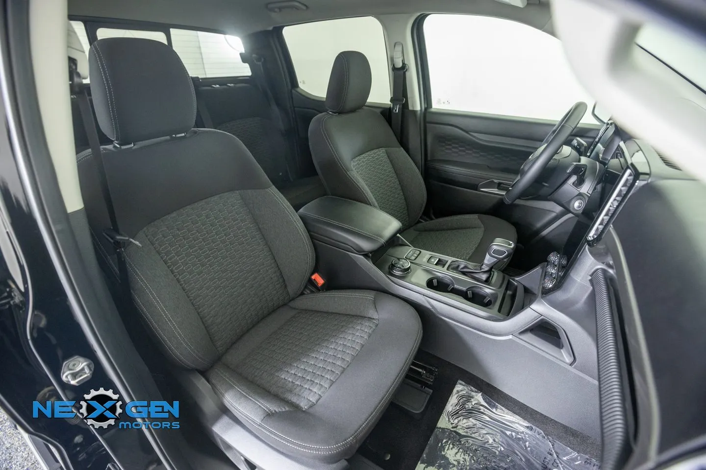 Ford Ranger photo 10