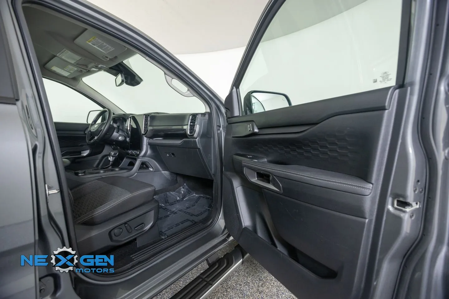 Ford Ranger photo 6