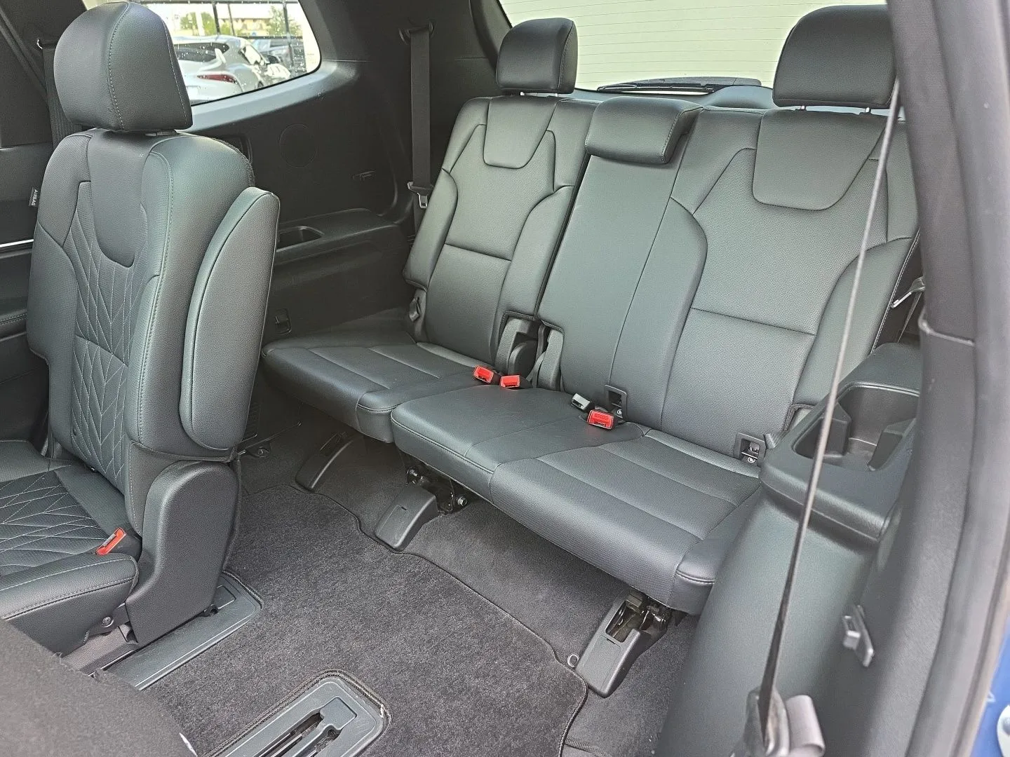 Kia Telluride photo 24