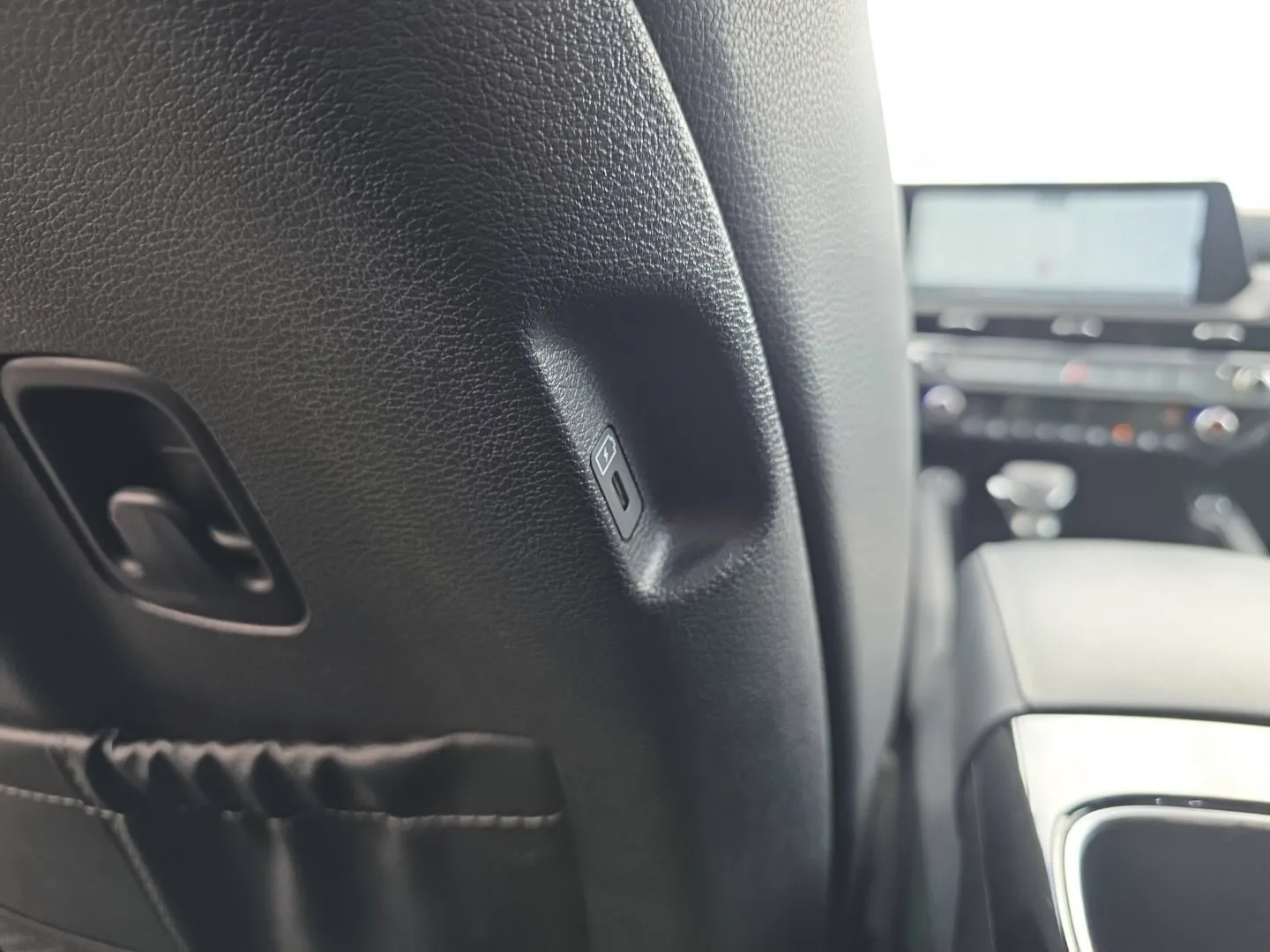 Kia Telluride photo 27