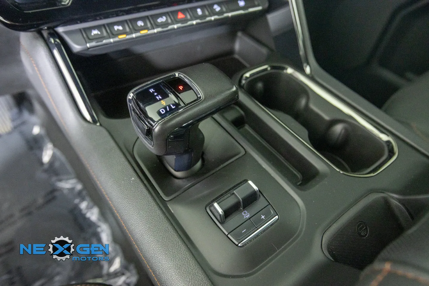 GMC Sierra photo 23