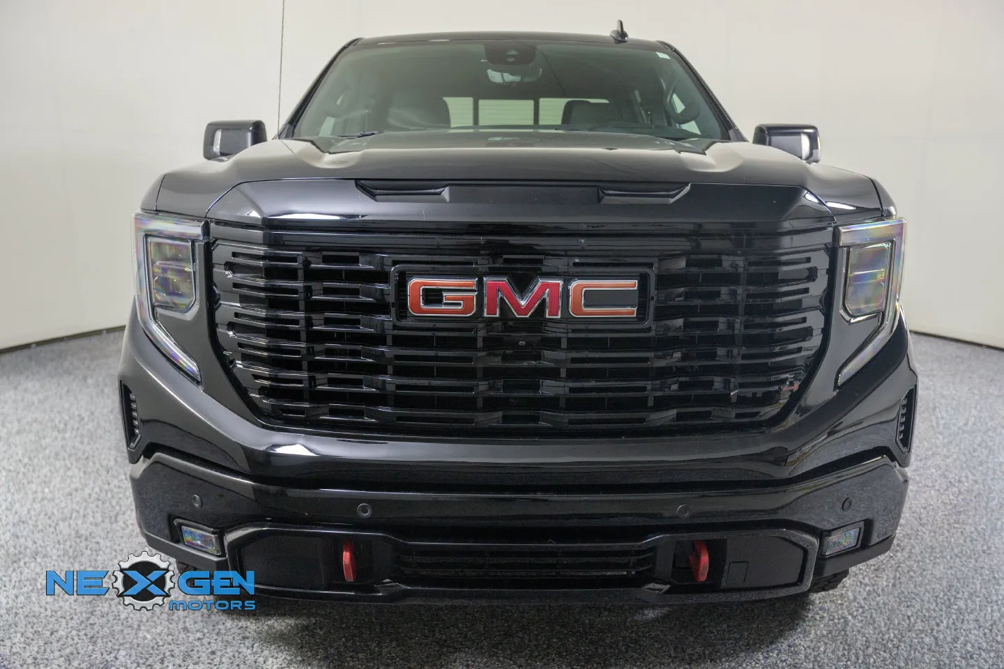 GMC Sierra photo 48