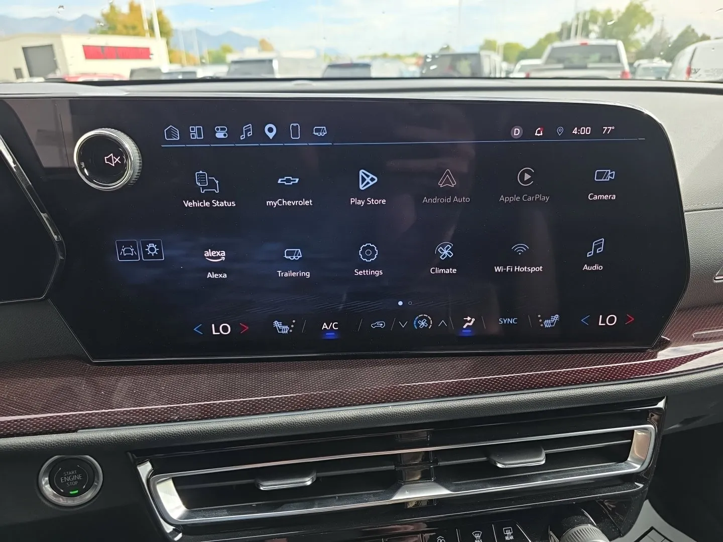 Chevrolet Traverse photo 11