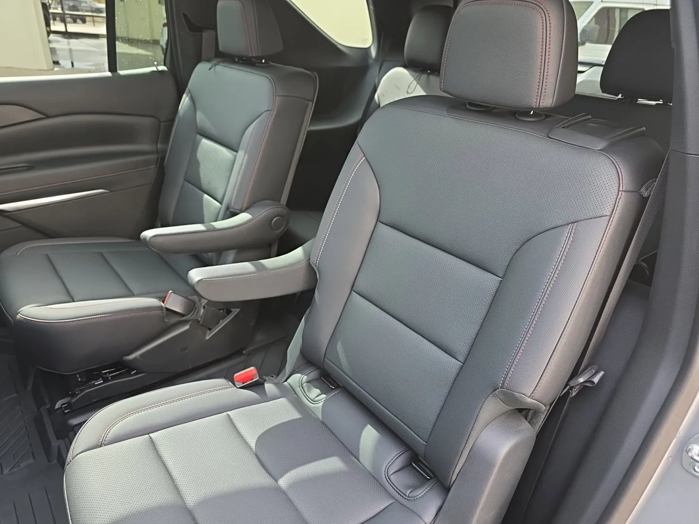 Chevrolet Traverse photo 19