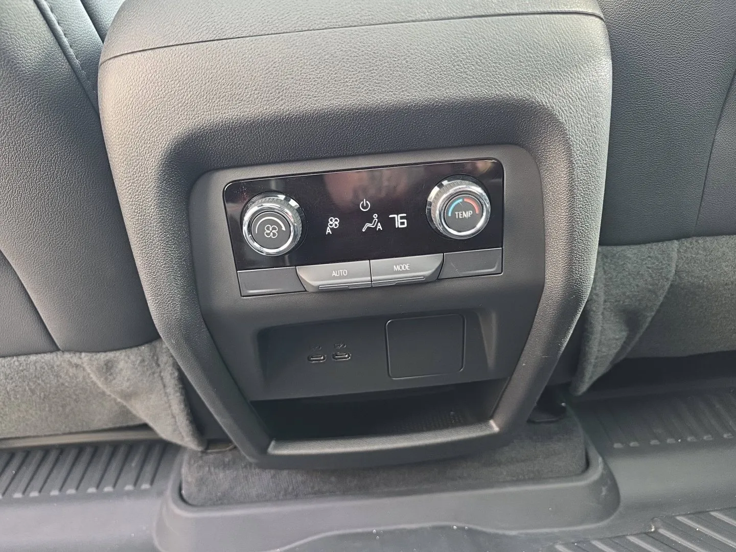 Chevrolet Traverse photo 22