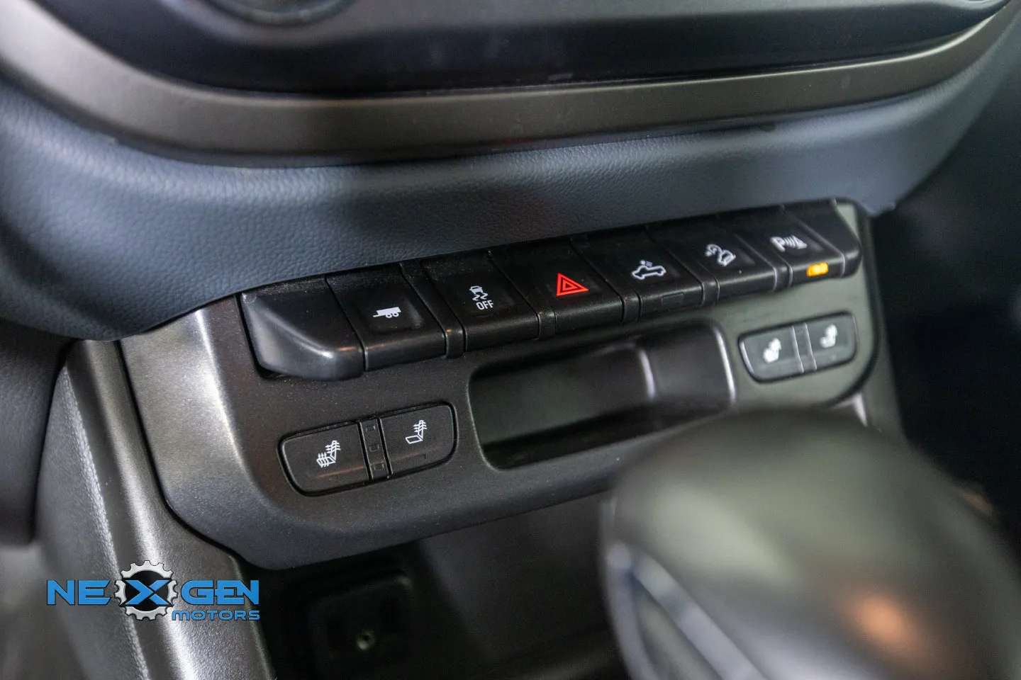 Chevrolet Colorado photo 23