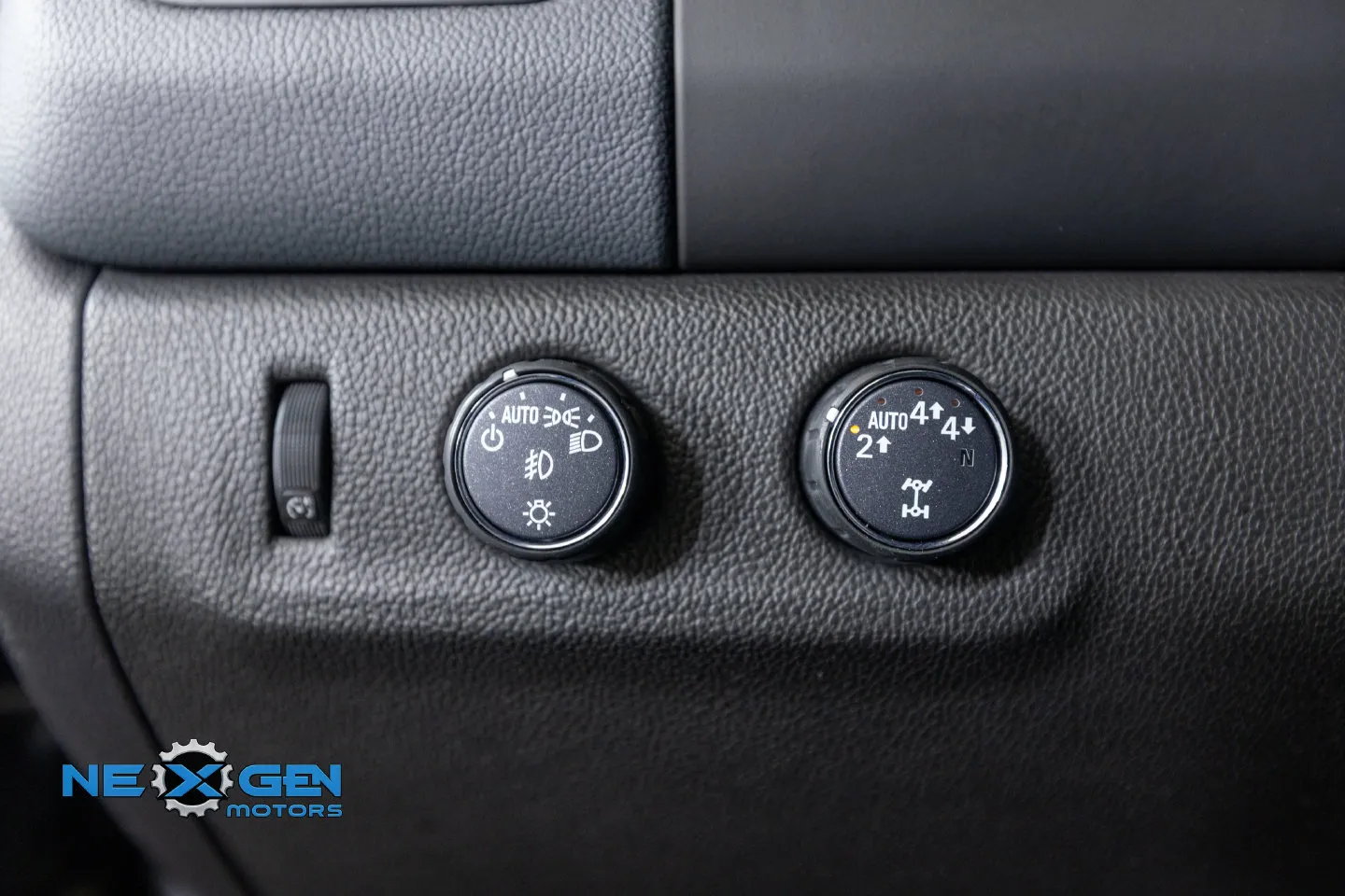 Chevrolet Colorado photo 16