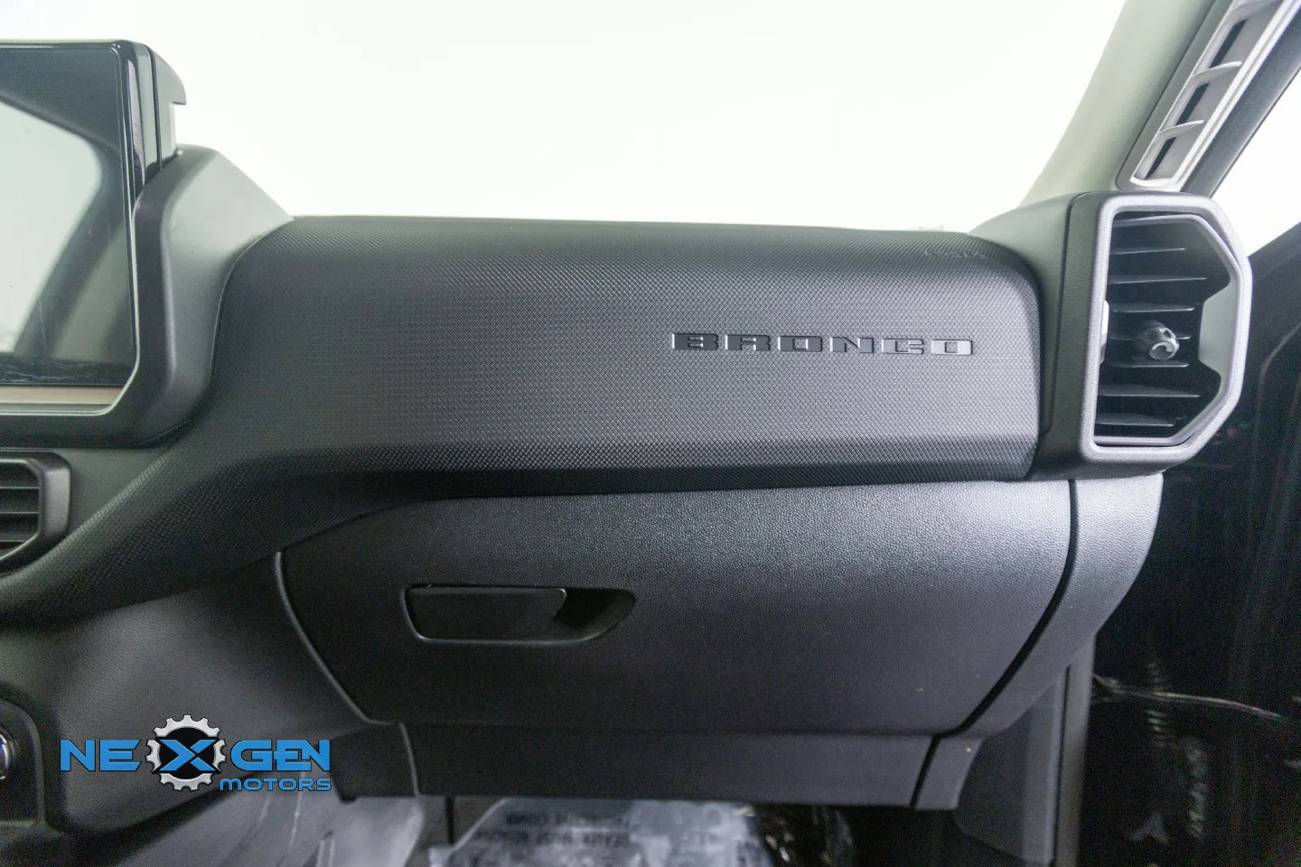 Ford Bronco Sport photo 9
