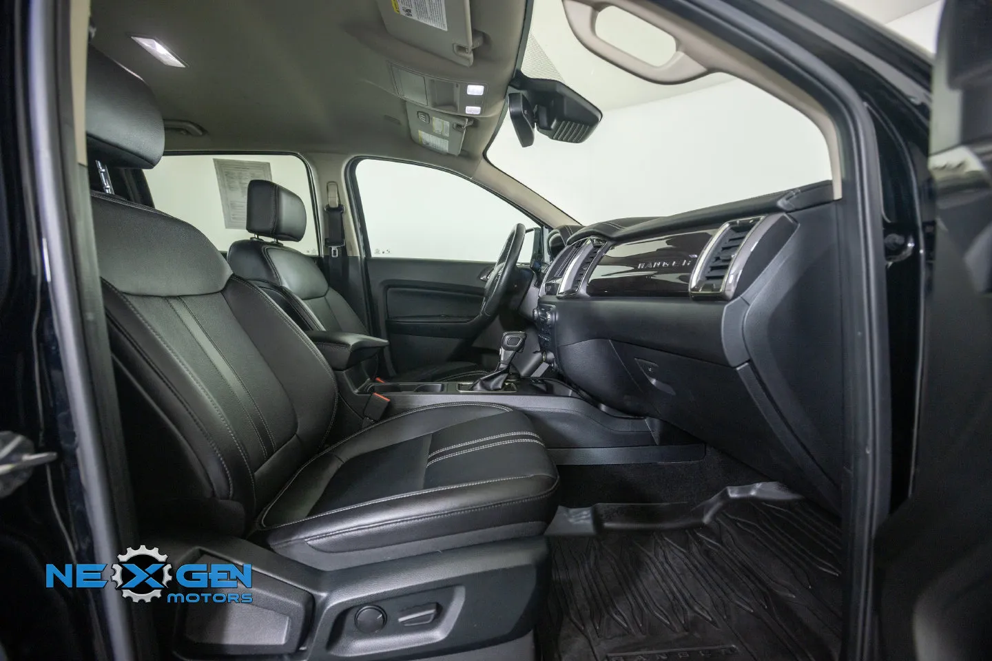 Ford Ranger photo 8