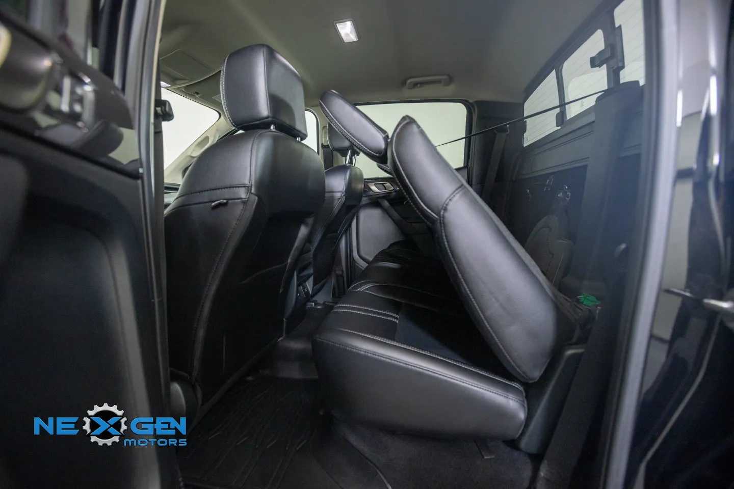 Ford Ranger photo 35