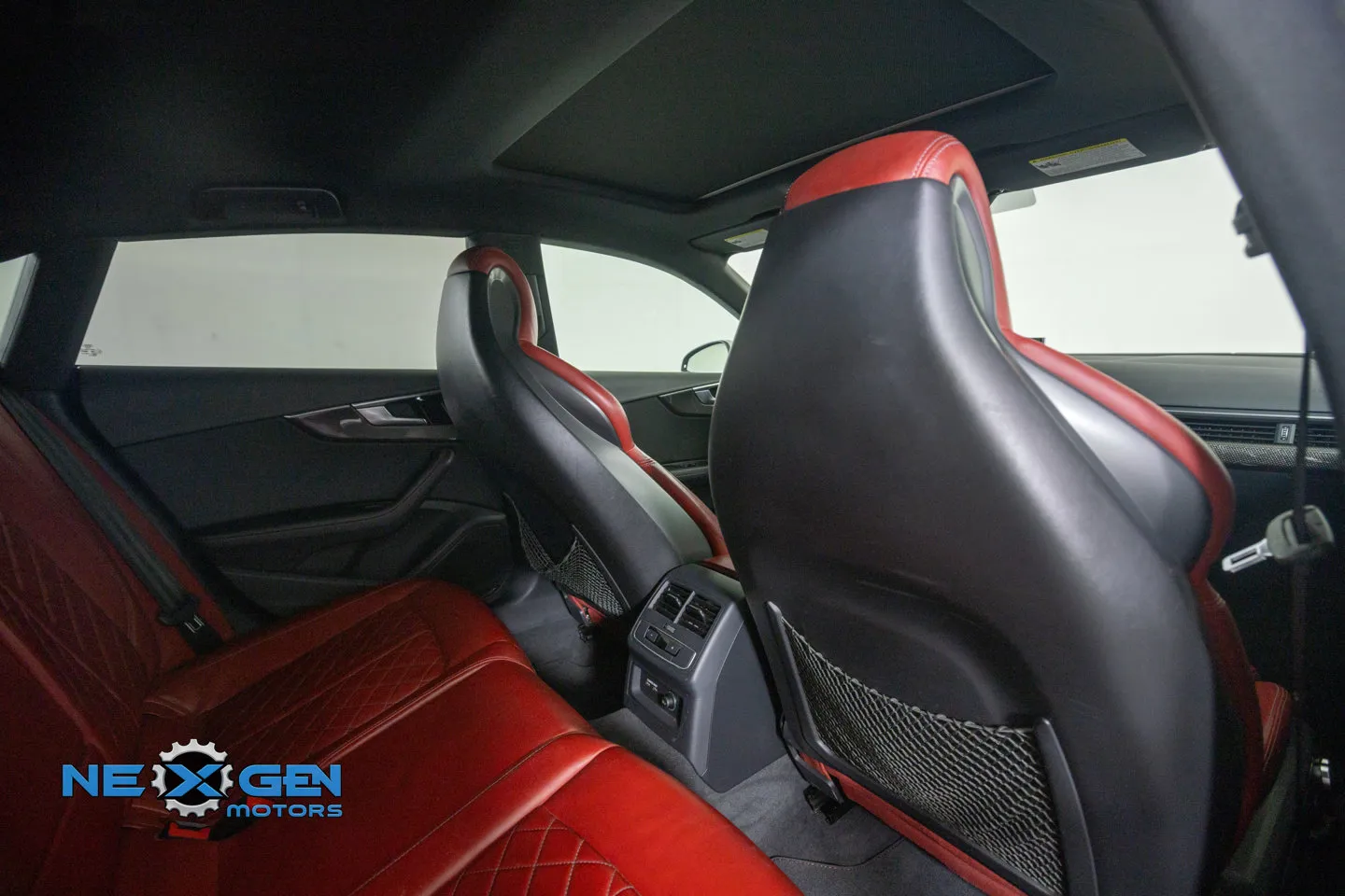 Audi A5 photo 35