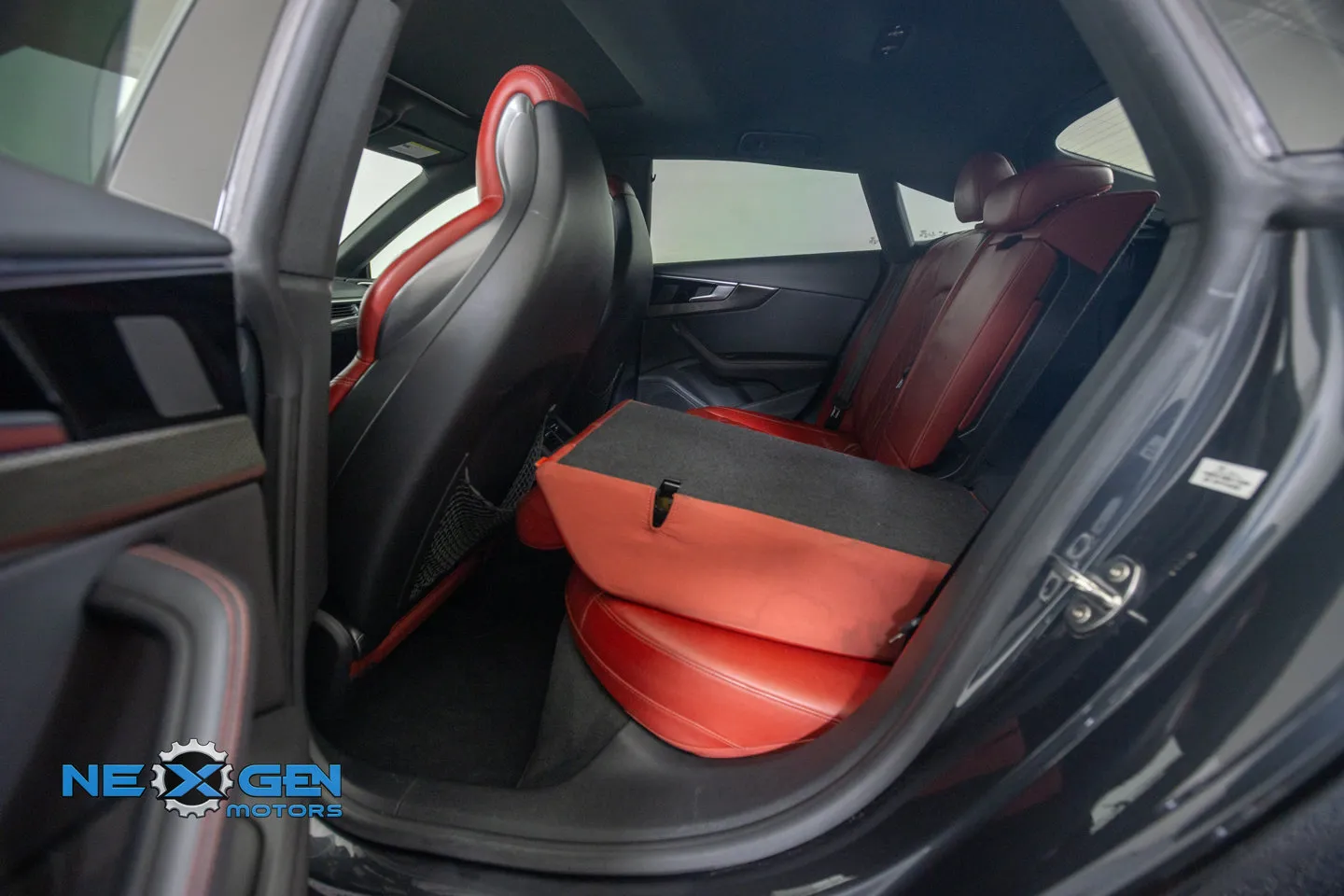 Audi A5 photo 29