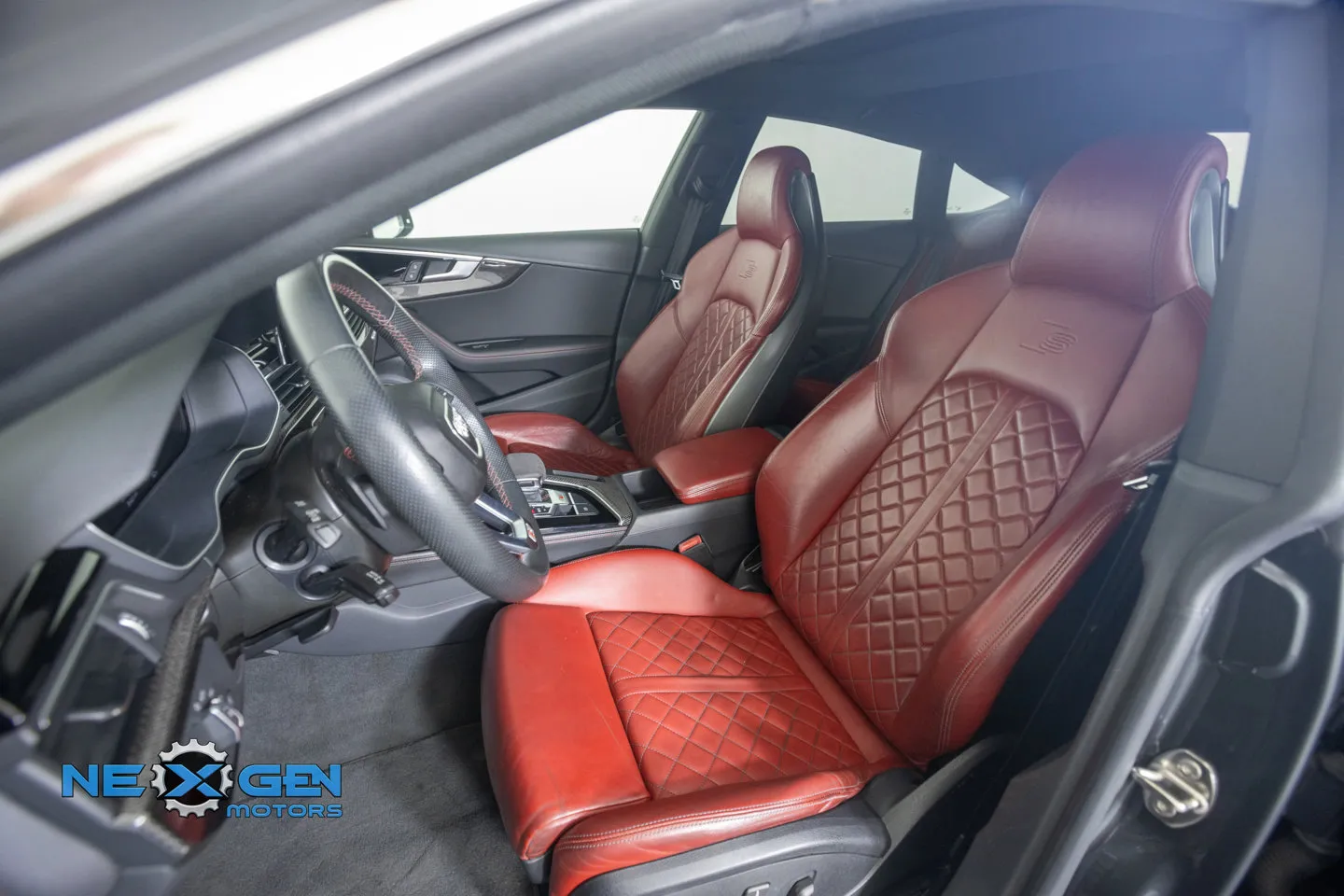 Audi A5 photo 25