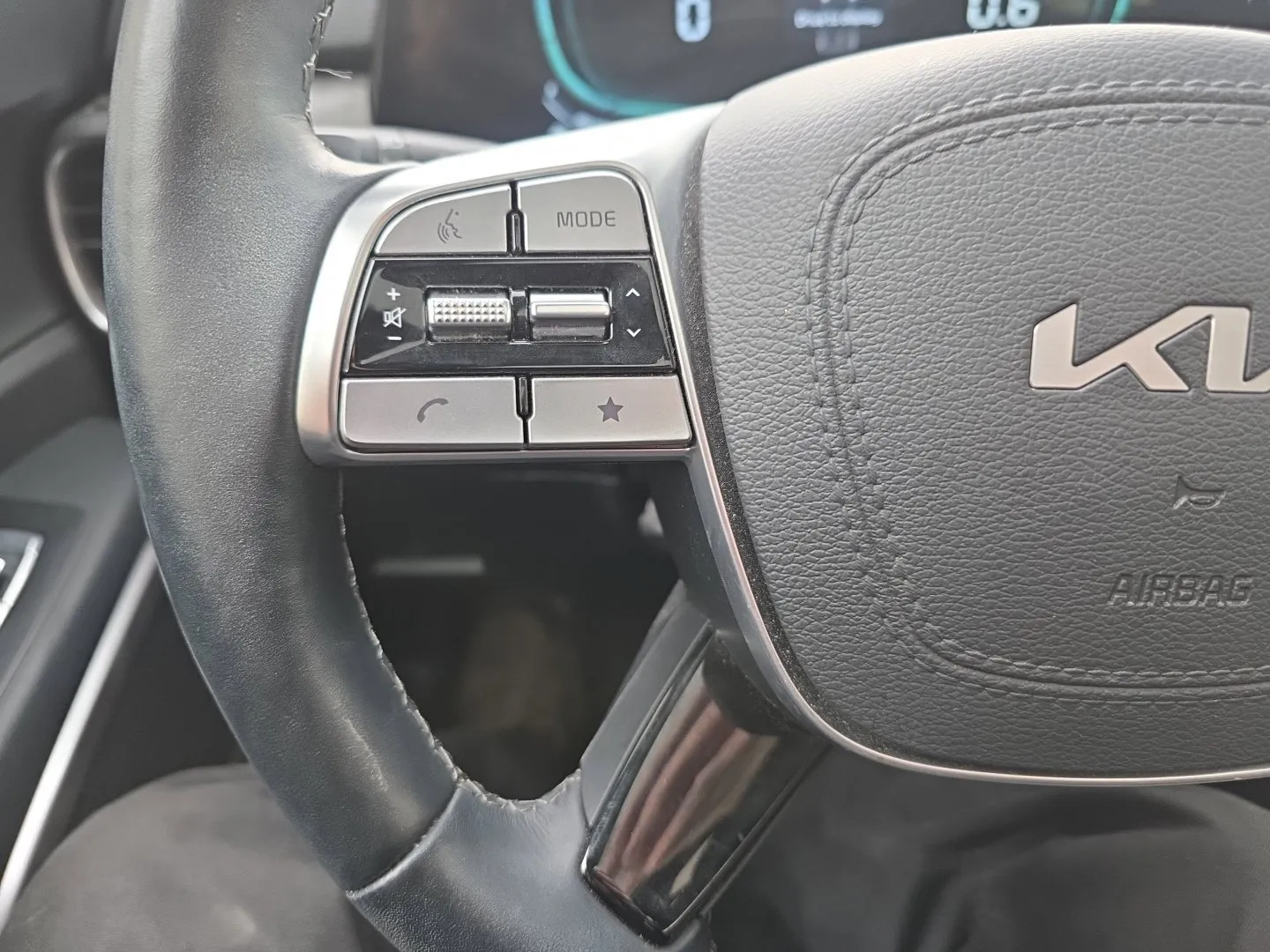 Kia Telluride photo 10