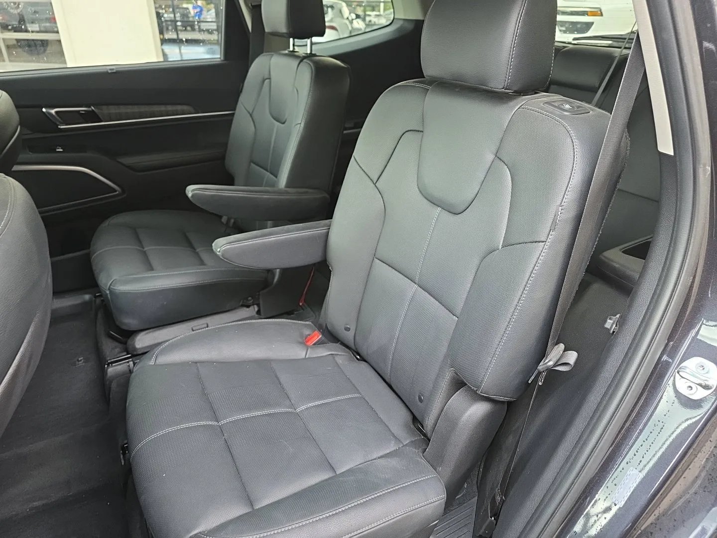 Kia Telluride photo 19