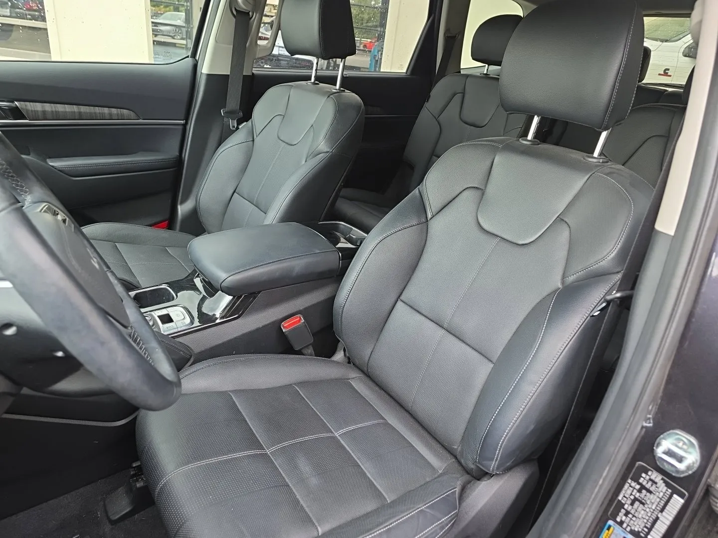 Kia Telluride photo 7
