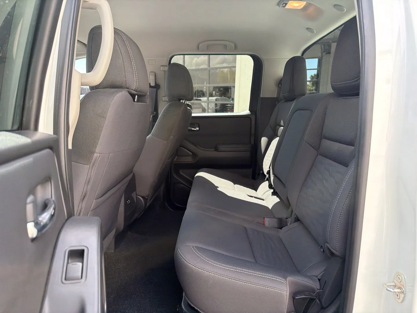Nissan Frontier photo 13