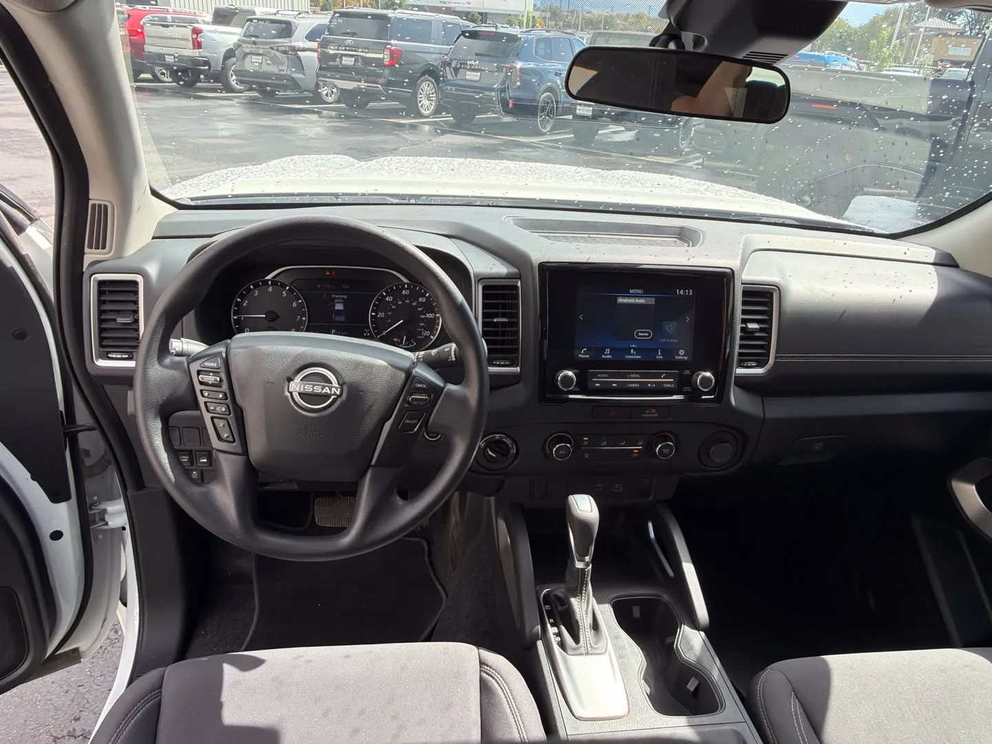 Nissan Frontier photo 6
