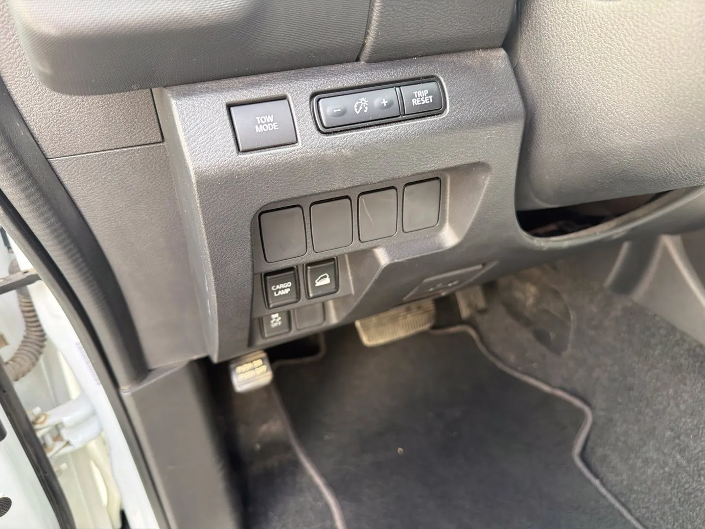 Nissan Frontier photo 9