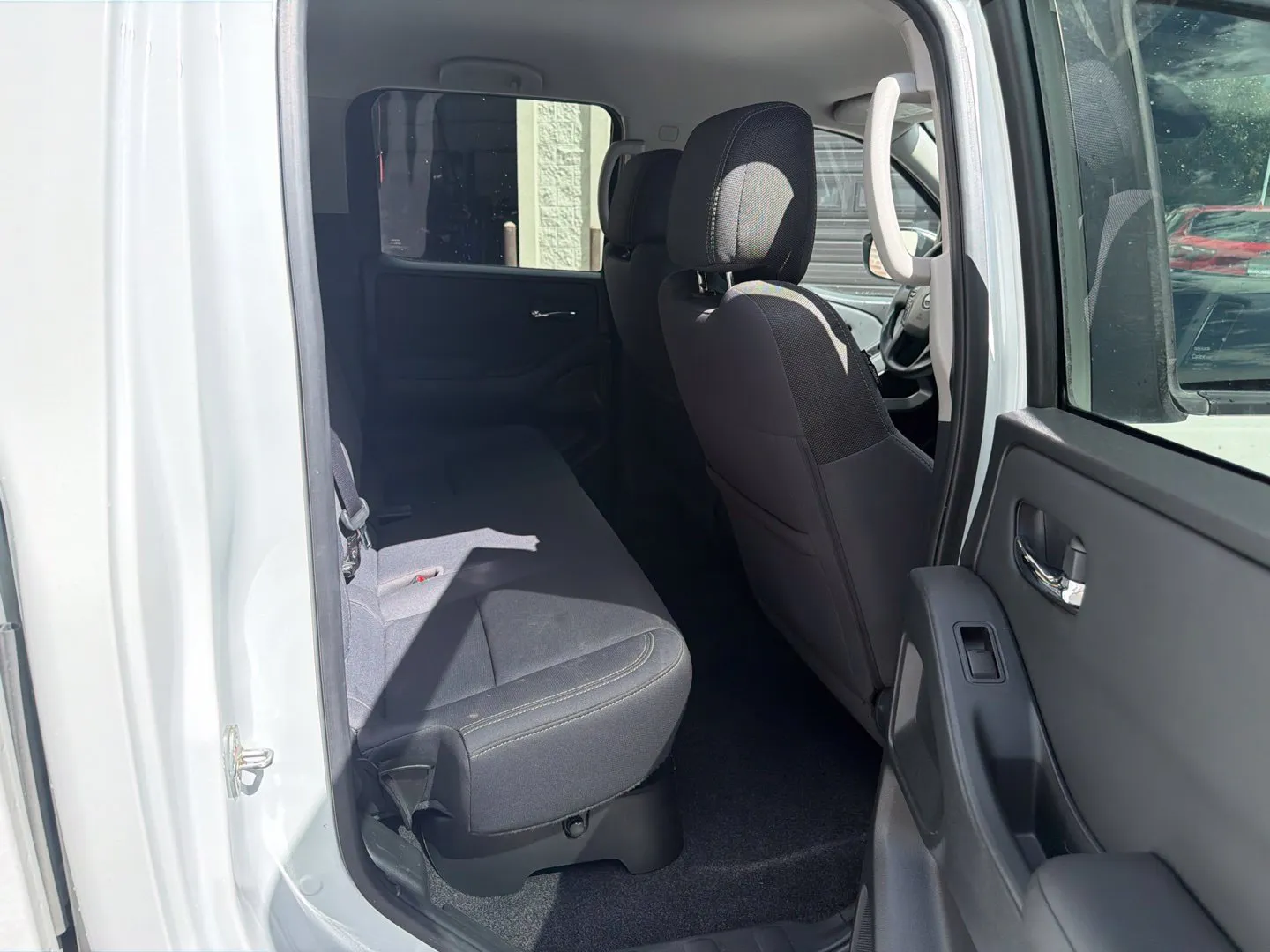 Nissan Frontier photo 18