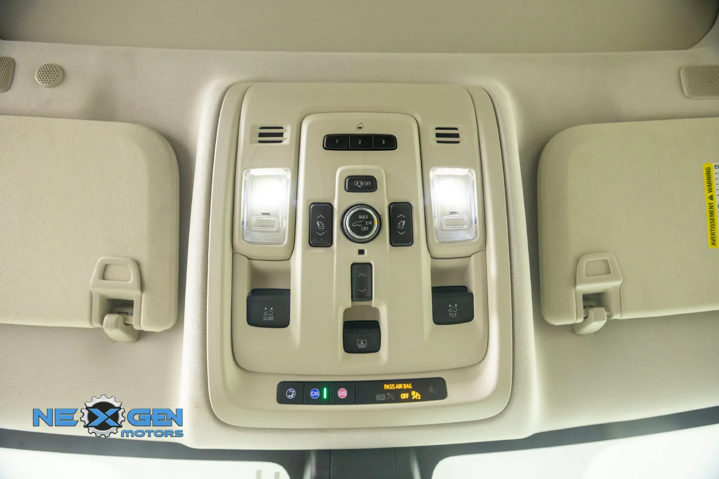 GMC Yukon XL photo 25