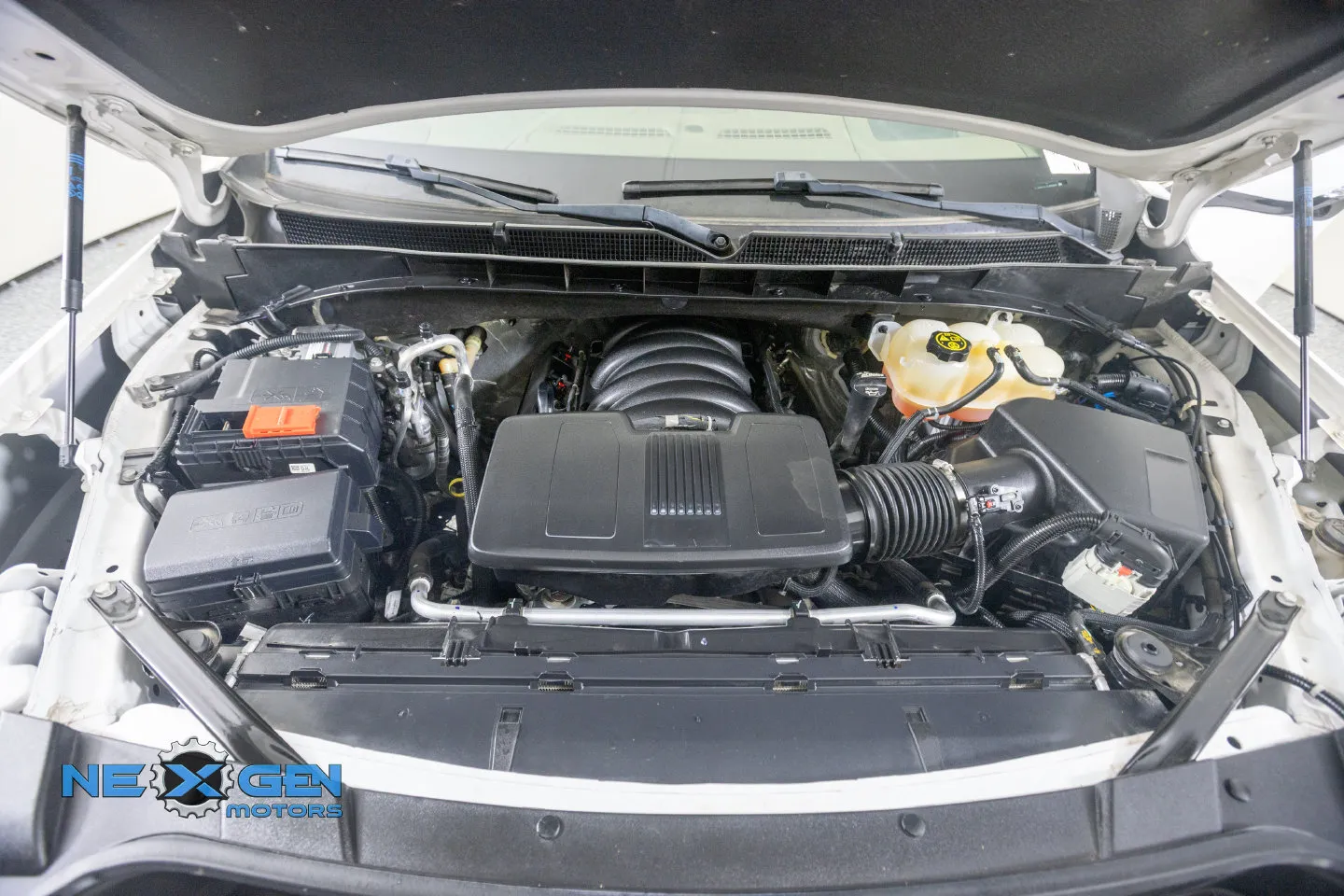 GMC Yukon XL photo 51