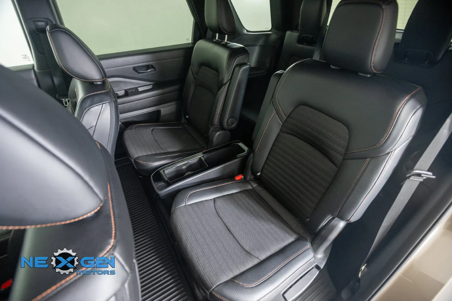 Nissan Pathfinder photo 34
