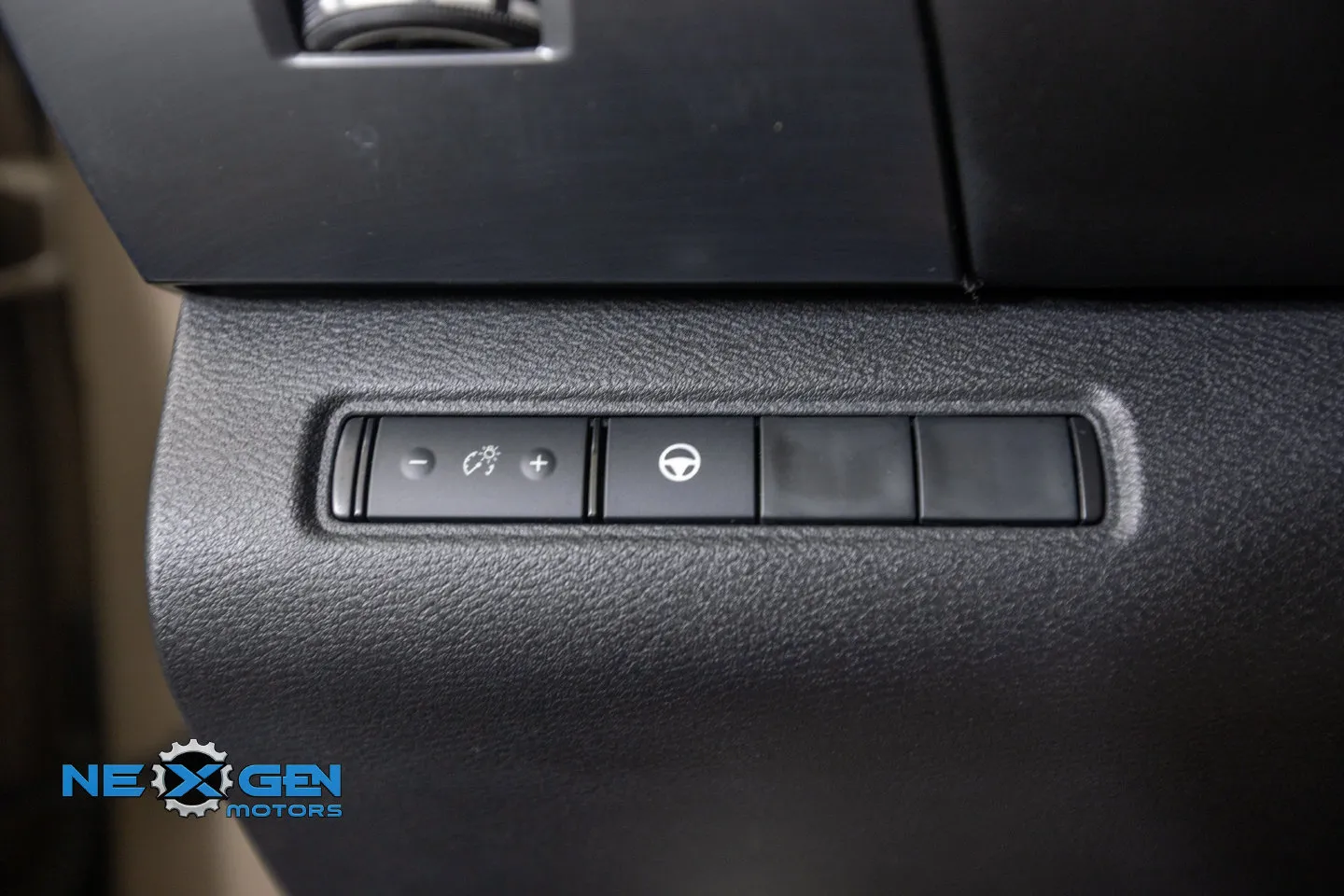 Nissan Pathfinder photo 16