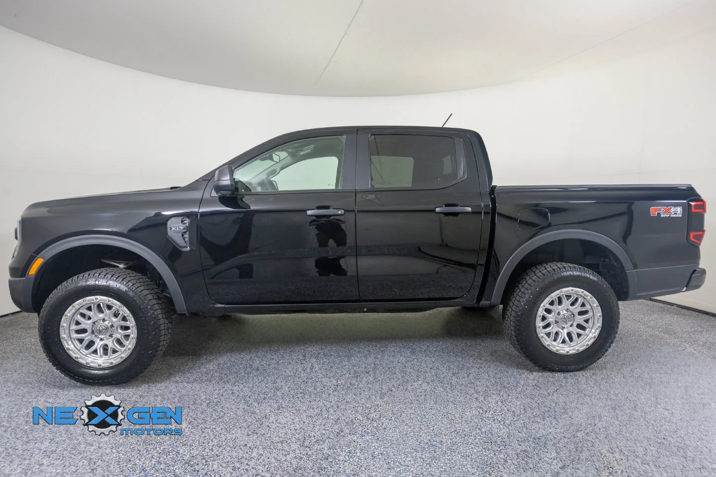 Ford Ranger photo 26
