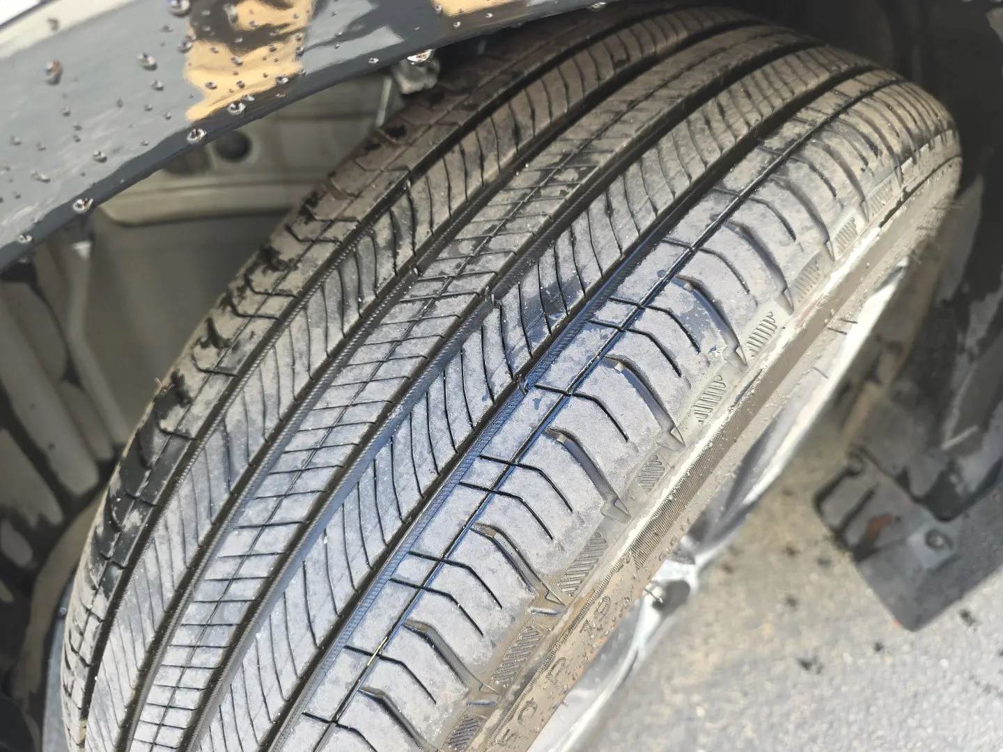 Toyota Prius photo 5