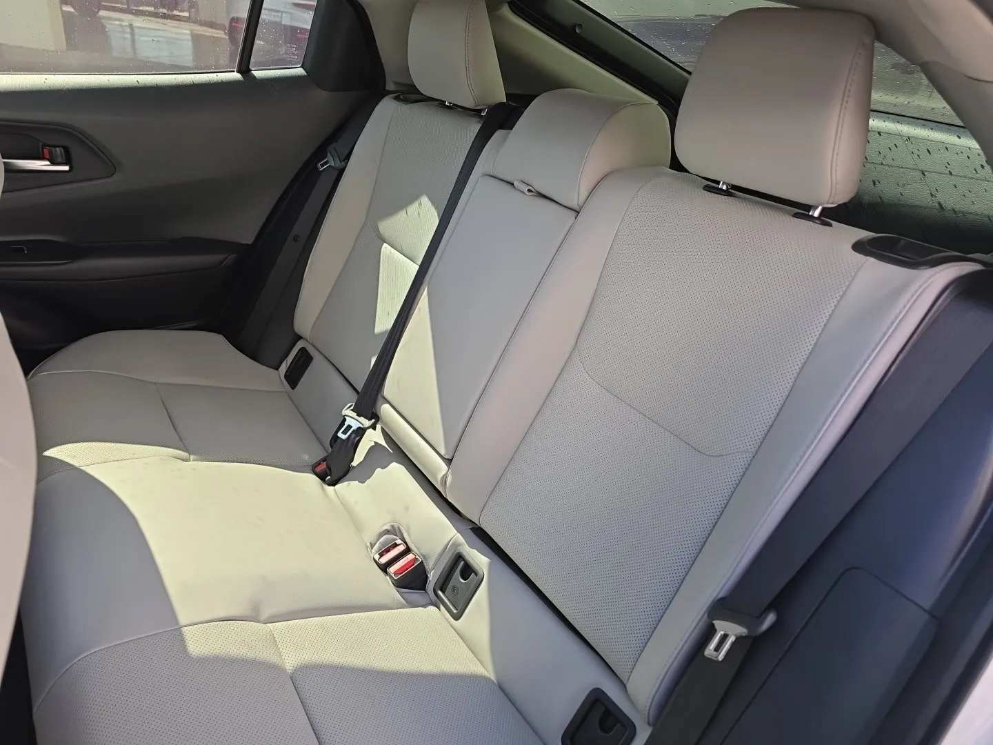 Toyota Prius photo 22