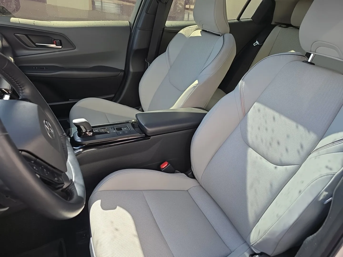 Toyota Prius photo 7