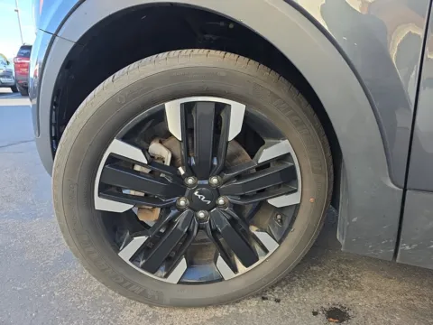 More photos of 2024 Kia Telluride SX-Prestige at NeXgen Motors, UT