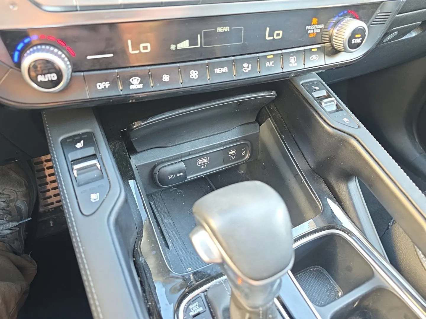 Kia Telluride photo 18