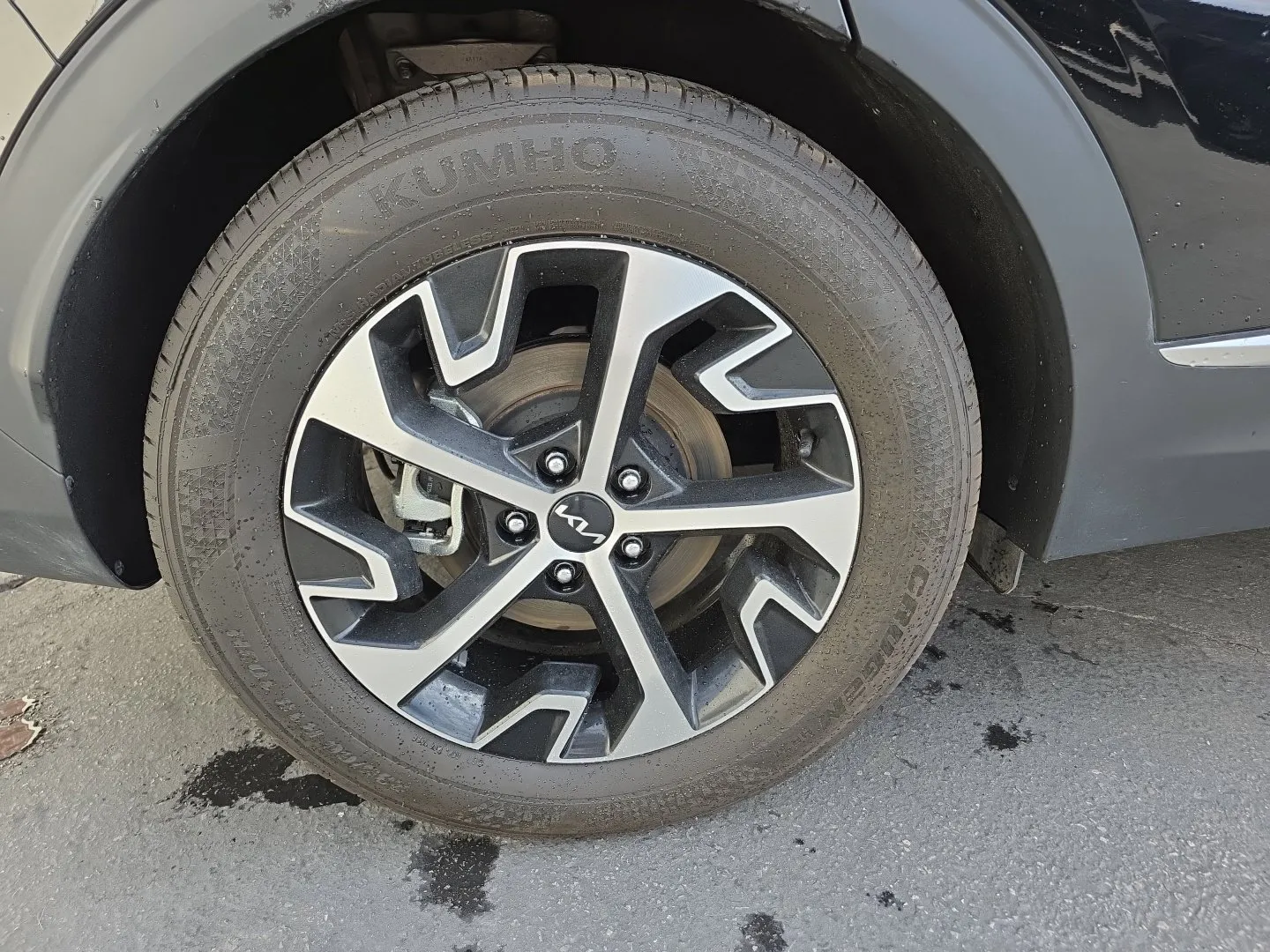 2024 Kia Sportage EX - Photo 29