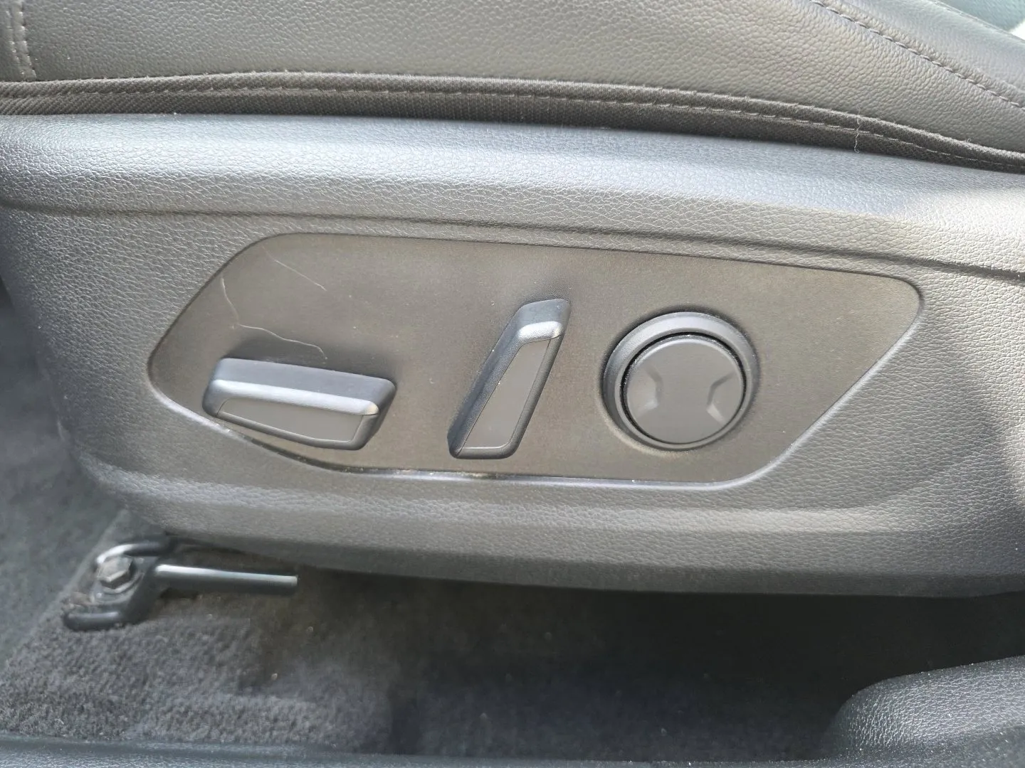 2024 Kia Sportage EX - Photo 8