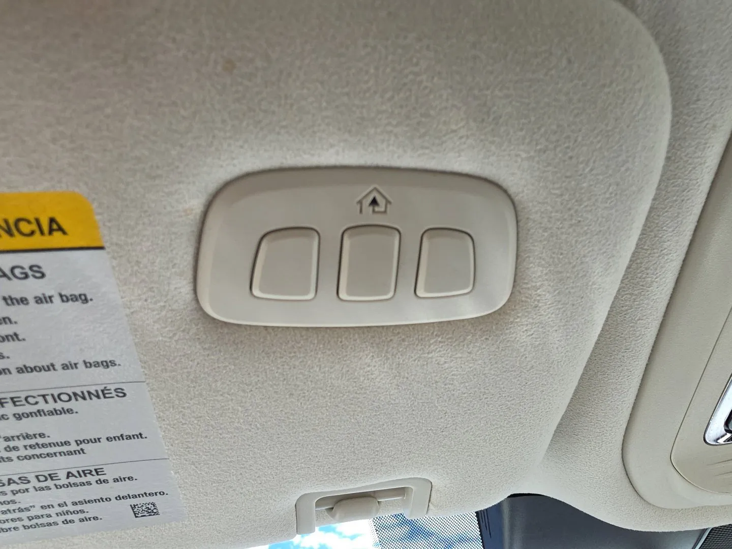 Lincoln Aviator photo 19