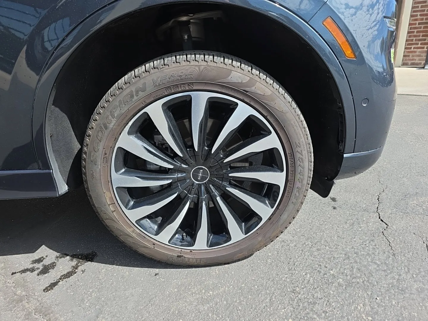 Lincoln Aviator photo 42