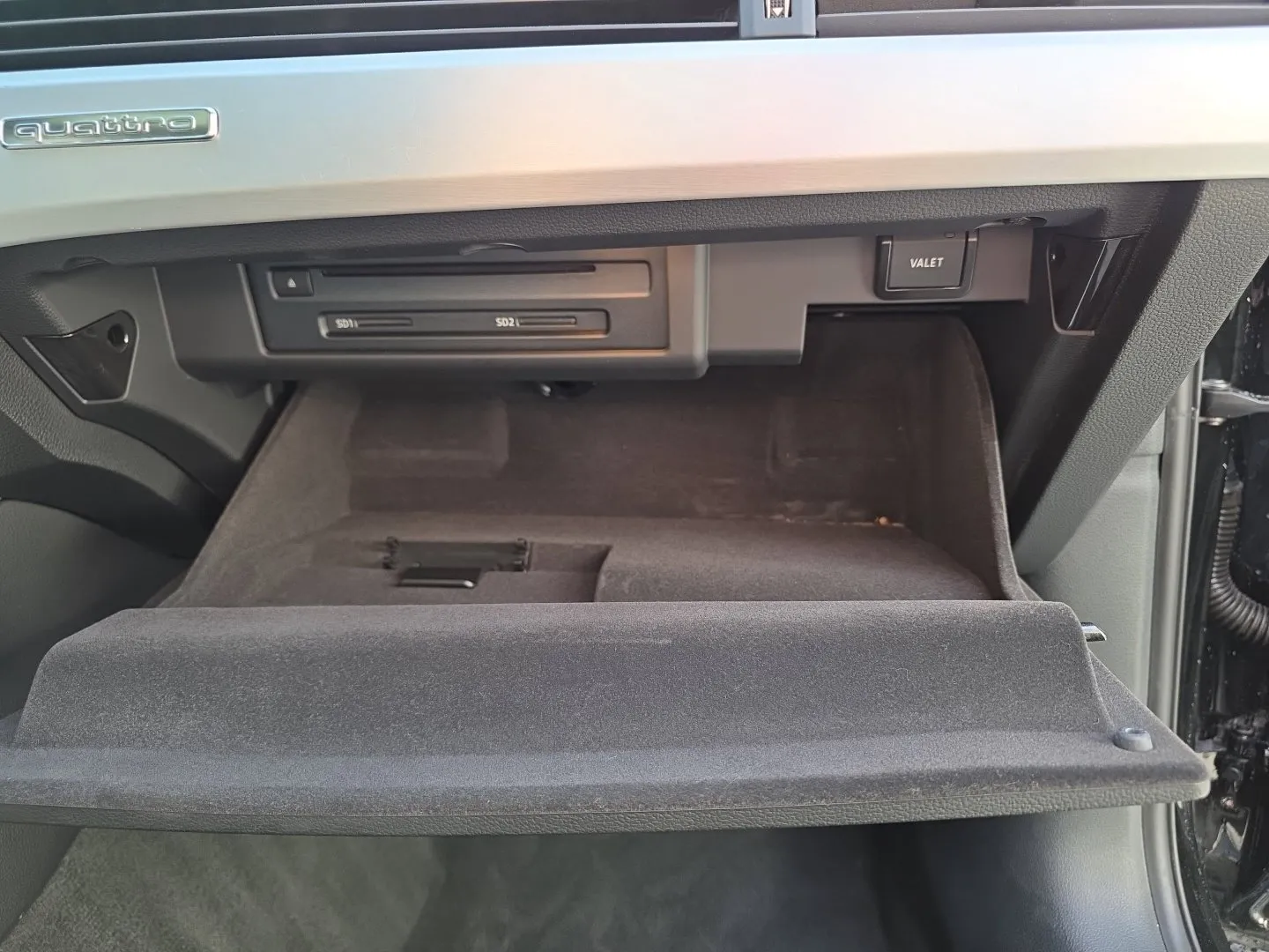 Audi S4 photo 34