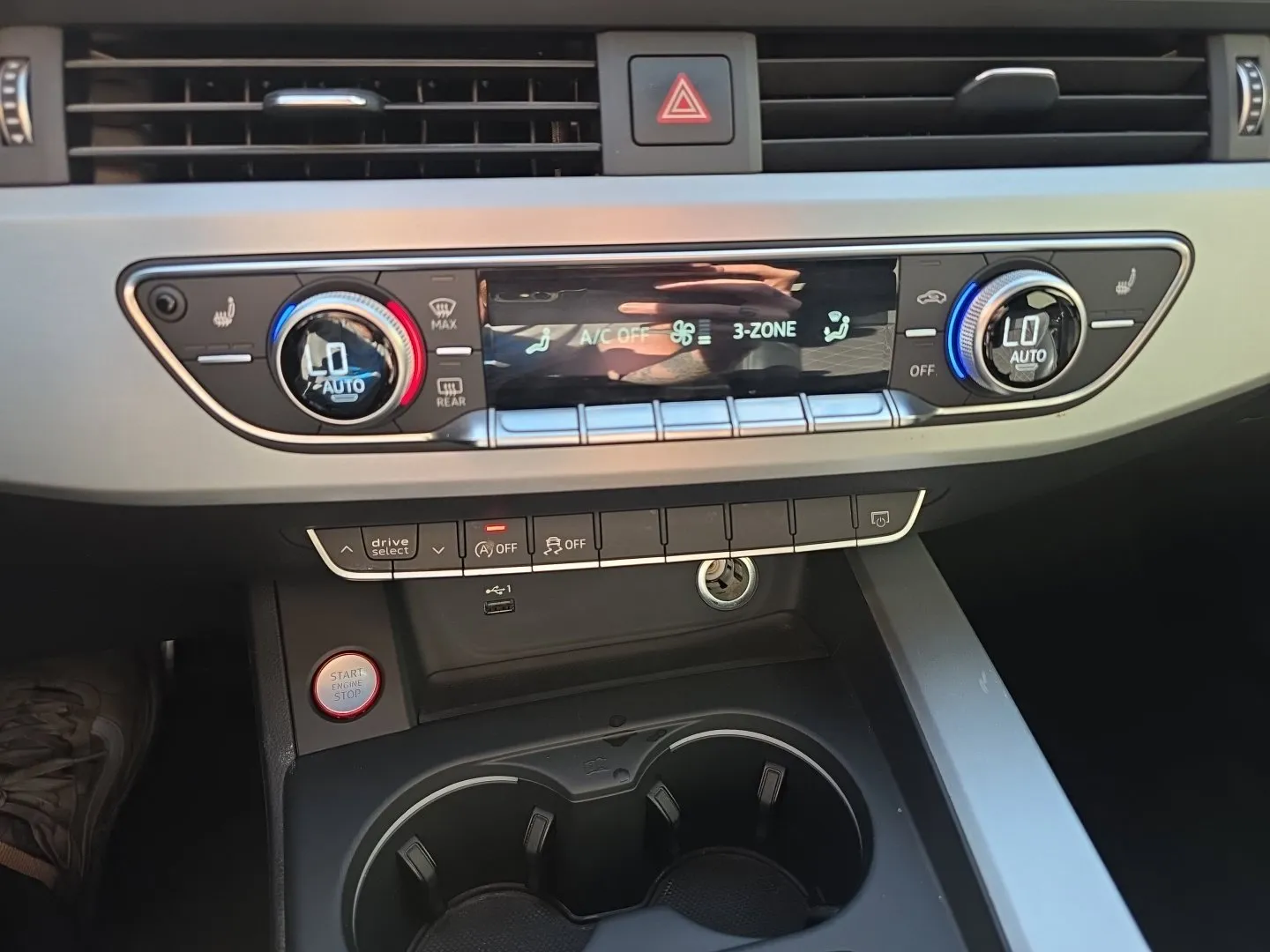 Audi S4 photo 15