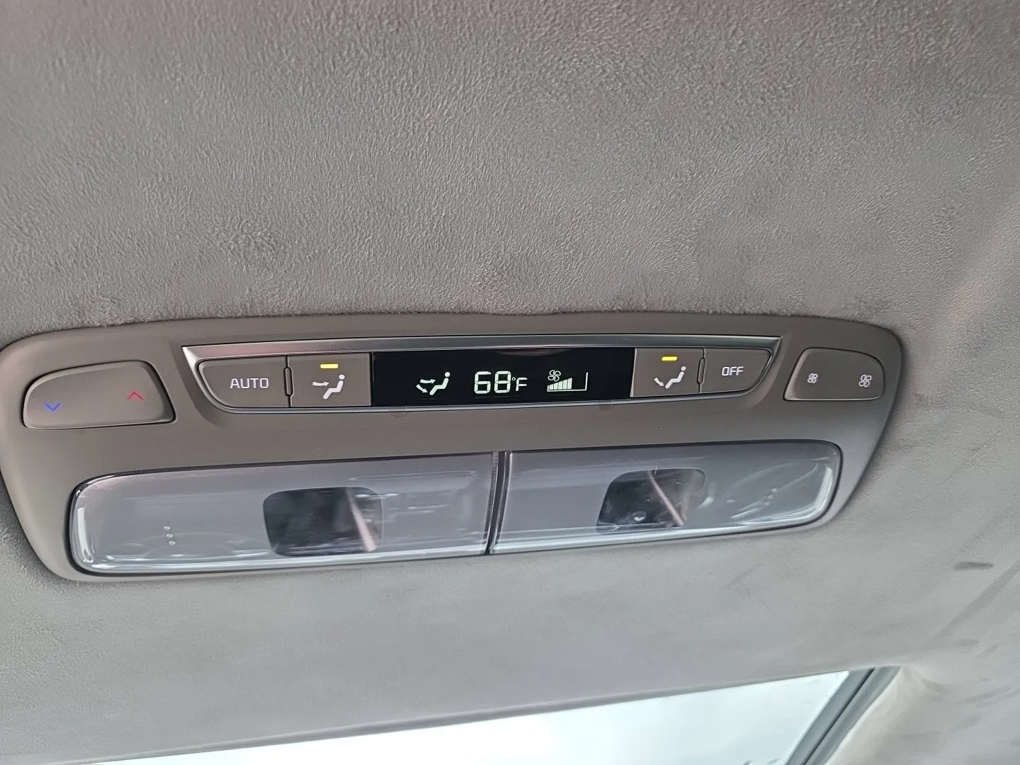 Kia Telluride photo 30